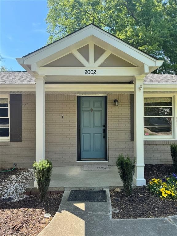 3 bedroom, 3 bathroom, 1,775 sq ft single family residence for rent at 2002 Drew Valley Road, Atlanta, GA 30319 for $3,600 a month — photo 2