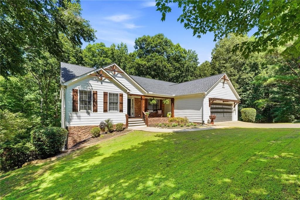4 bedroom, 3 bathroom, 3,566 sq ft single family residence for sale at 212 Oak Hollow Court, White, GA 30184