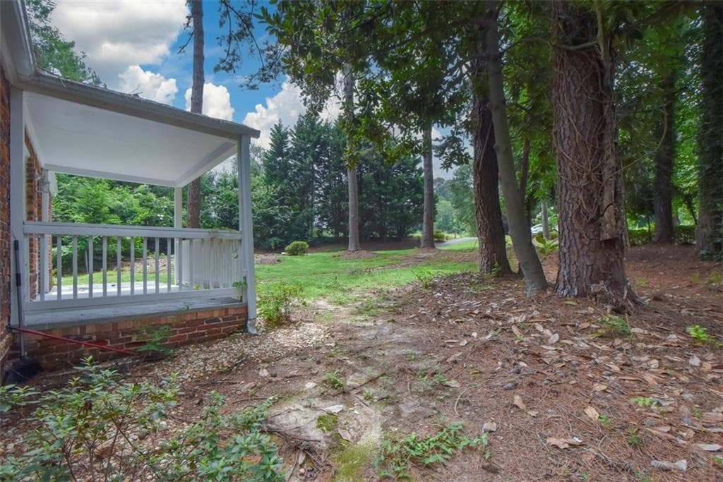 2 bedroom, 1 bathroom, 696 sq ft single family residence for sale at 3274 Fern Drive, Tucker, GA 30084 — photo 6