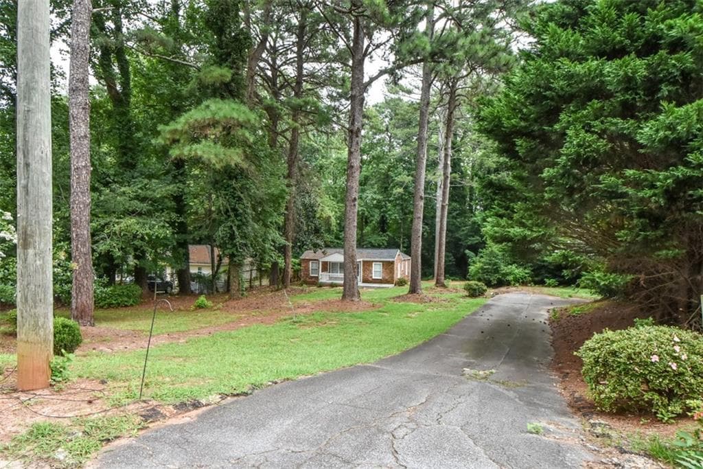 2 bedroom, 1 bathroom, 696 sq ft single family residence for sale at 3274 Fern Drive, Tucker, GA 30084 — photo 7