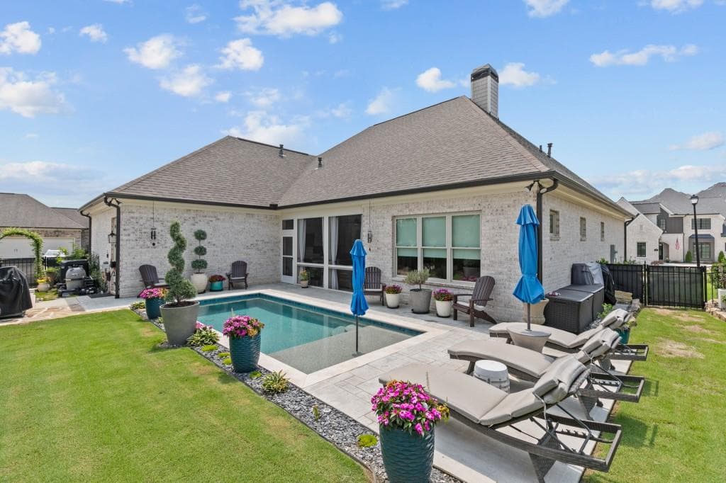 3 bedroom, 3 bathroom, 2,598 sq ft single family residence for sale at 2436 Rock Maple Drive, Braselton, GA 30517 — photo 4