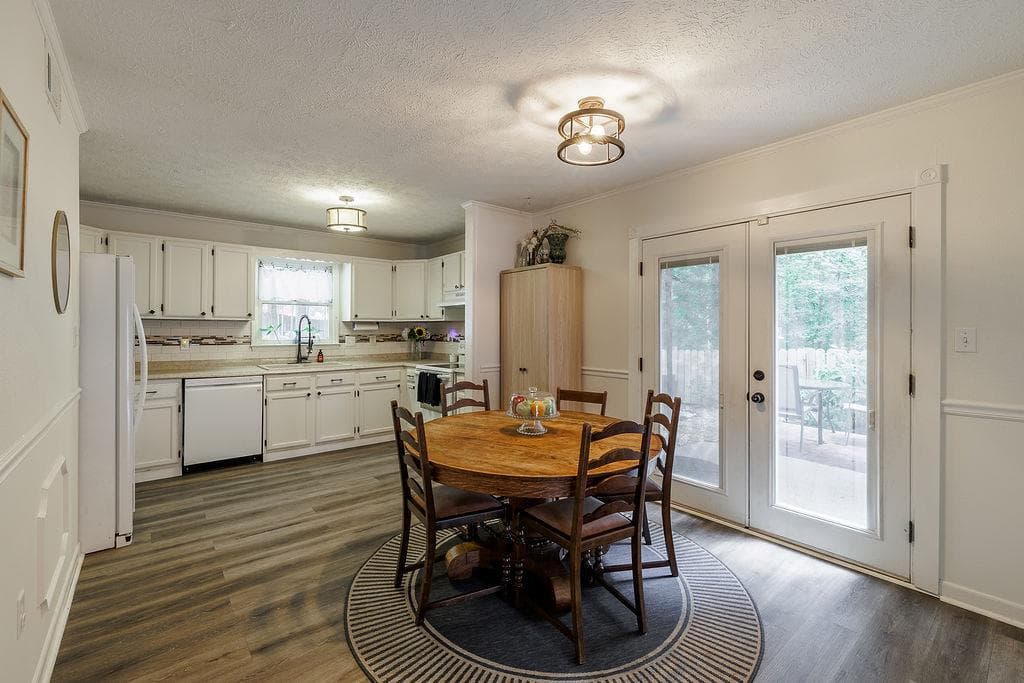 3 bedroom, 2 bathroom, 1,506 sq ft condominium for sale at 220 Eaglewood Court, Athens, GA 30606 — photo 8