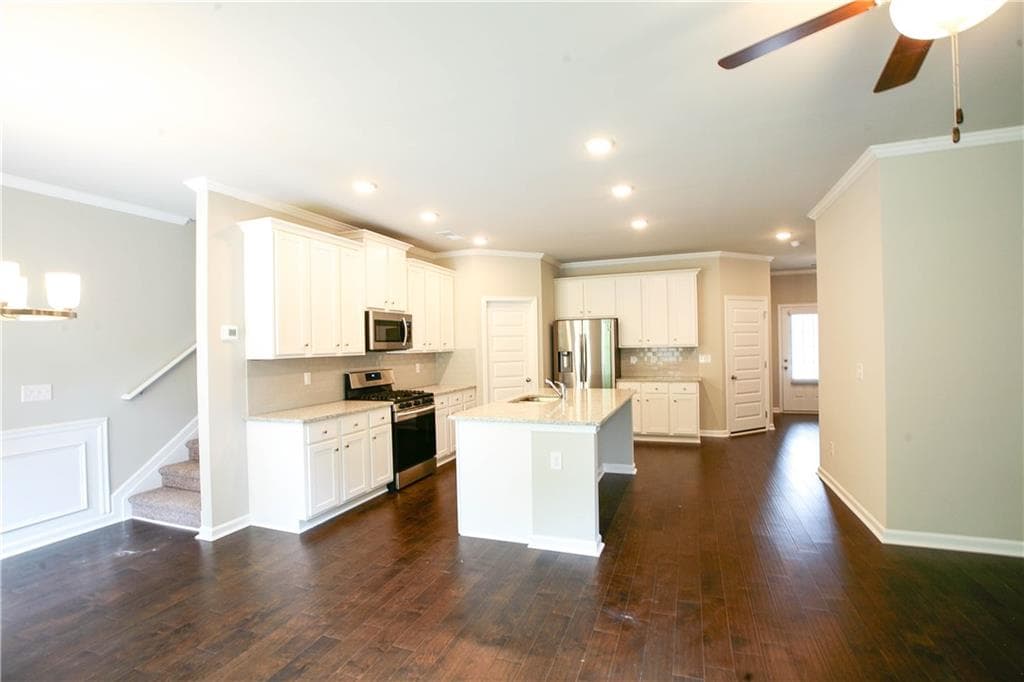 3 bedroom, 3 bathroom, 1,876 sq ft townhouse for rent at 2948 Wild Laurel Court, Norcross, GA 30071 for $2,400 a month — photo 6