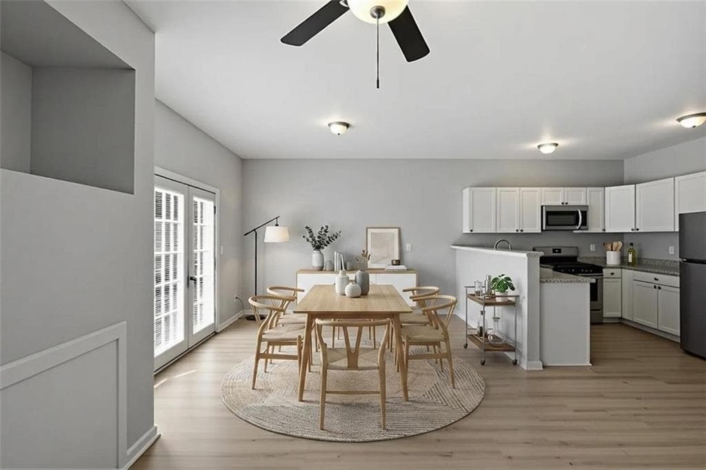 3 bedroom, 3 bathroom, 1,709 sq ft townhouse for sale at 4299 Notting Hill Drive, Atlanta, GA 30331 — photo 3