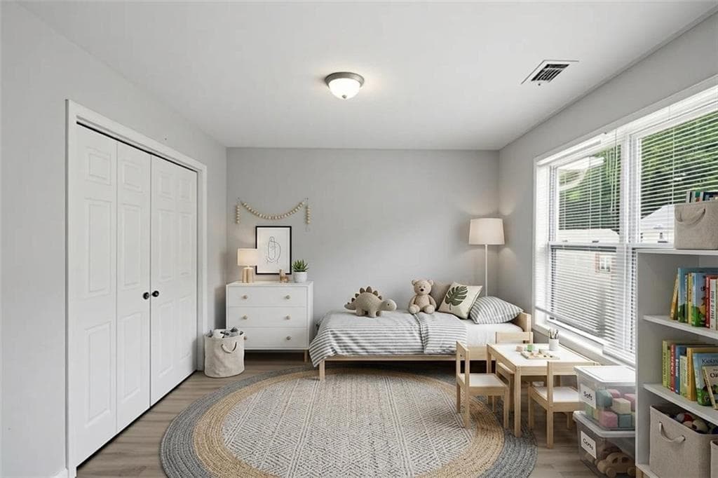 3 bedroom, 3 bathroom, 1,709 sq ft townhouse for sale at 4299 Notting Hill Drive, Atlanta, GA 30331 — photo 5