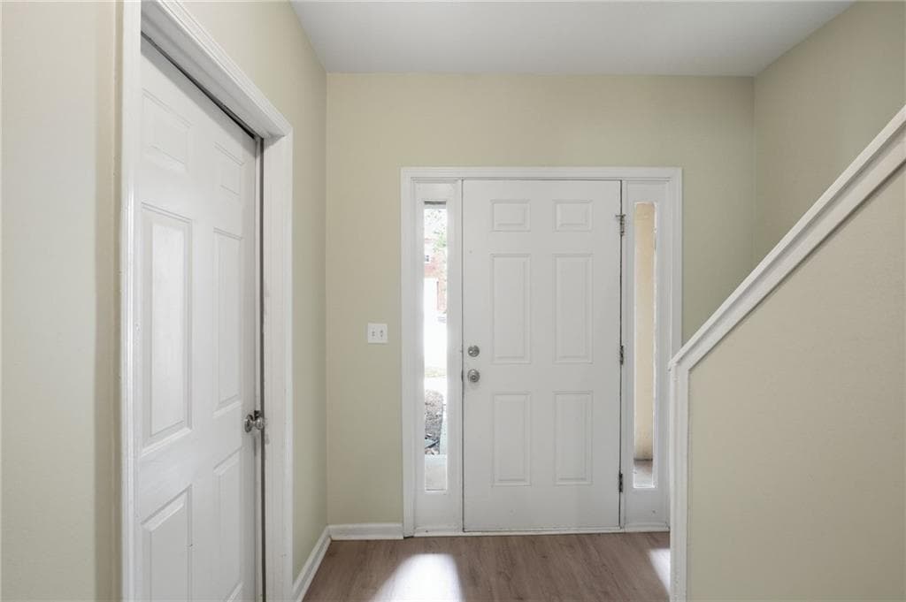 3 bedroom, 3 bathroom, 1,709 sq ft townhouse for sale at 4299 Notting Hill Drive, Atlanta, GA 30331 — photo 7