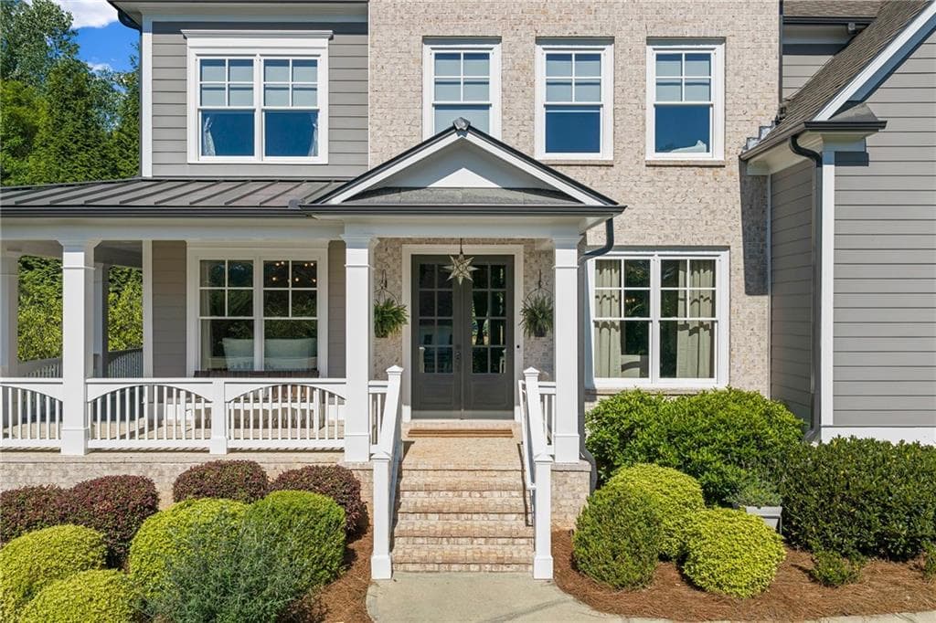 6 bedroom, 5 bathroom, 6,003 sq ft single family residence for sale at 410 Buckfield Lane, Milton, GA 30004 — photo 5