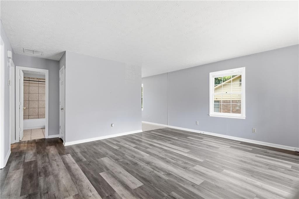 2 bedroom, 1 bathroom, 870 sq ft duplex for rent at 432 Charleston Lane 432, Lawrenceville, GA 30046 for $1,450 a month — photo 6
