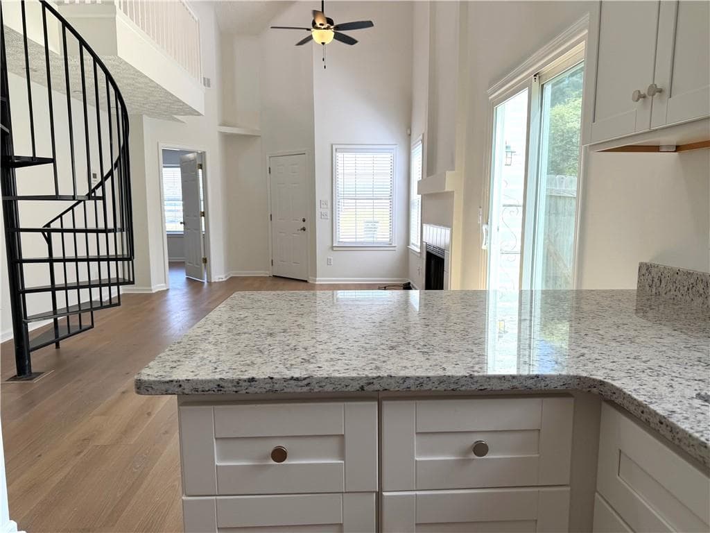 2 bedroom, 2 bathroom, 1,003 sq ft single family residence for rent at 2802 Pine Valley Way, Kennesaw, GA 30152 for $1,950 a month — photo 3