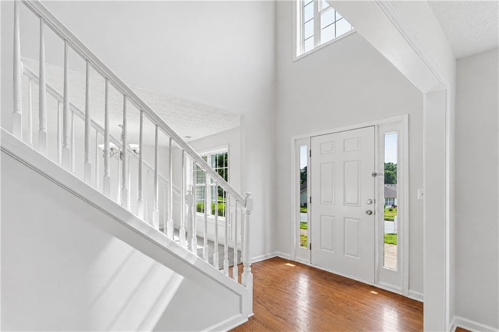5 bedroom, 3 bathroom, 2,908 sq ft single family residence under contract at 225 Avonlea Drive, Covington, GA 30016 — photo 5