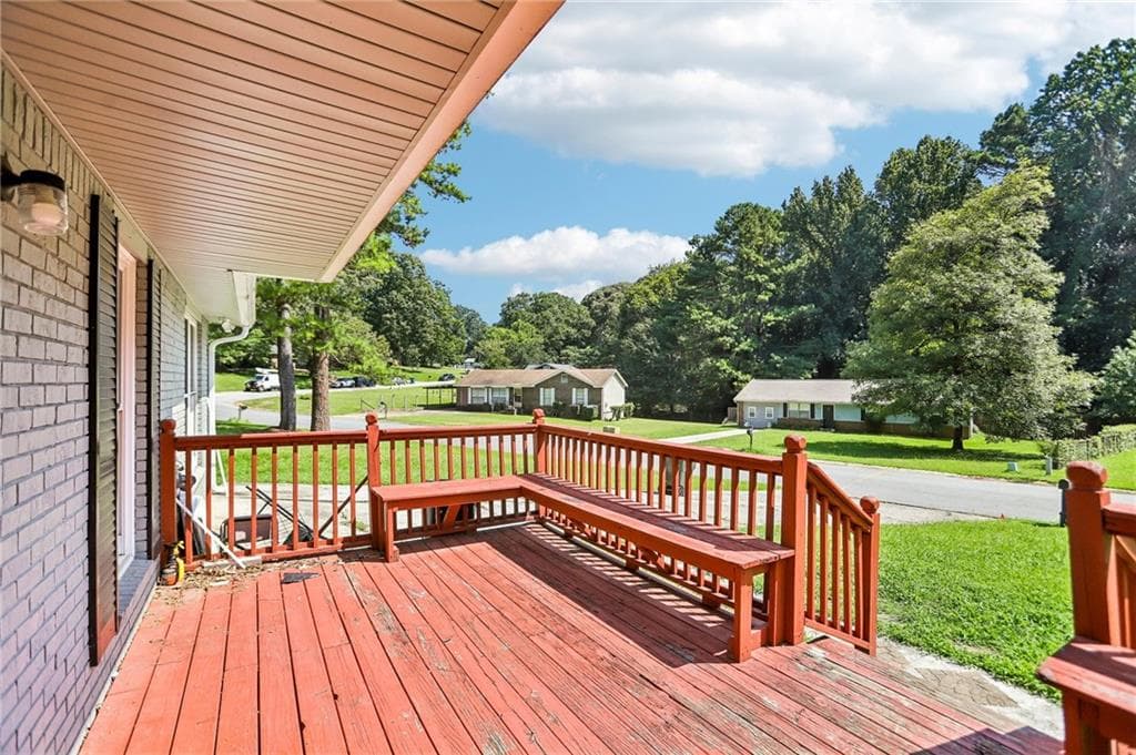 3 bedroom, 2 bathroom, 1,056 sq ft single family residence for sale at 201 Meadowlark Lane, Jonesboro, GA 30236 — photo 4