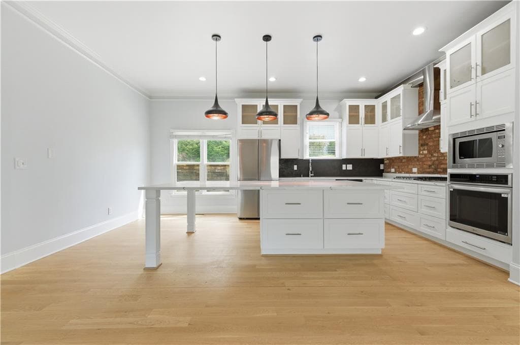 5 bedroom, 3 bathroom, 3,198 sq ft single family residence for rent at 850 Ormewood Avenue Unit A, Atlanta, GA 30316 for $3,995 a month — photo 10