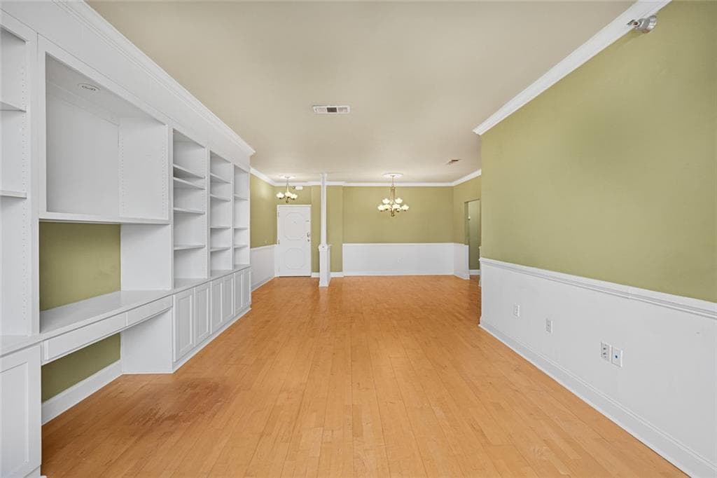 3 bedroom, 2 bathroom, 1,676 sq ft condominium for sale at 2479 Peachtree Road 1808, Atlanta, GA 30305 — photo 4