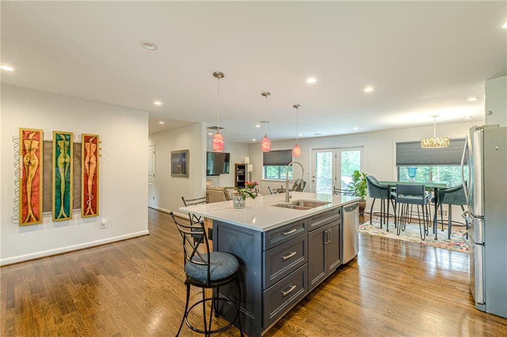 4 bedroom, 3 bathroom, 2,299 sq ft single family residence for sale at 3499 Fairway Drive, College Park, GA 30337 — photo 6