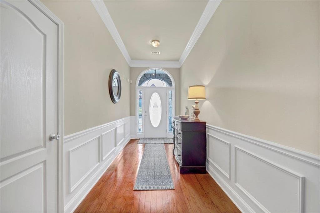 5 bedroom, 4 bathroom, 3,494 sq ft single family residence under contract at 920 Southfork Drive, Loganville, GA 30052 — photo 7