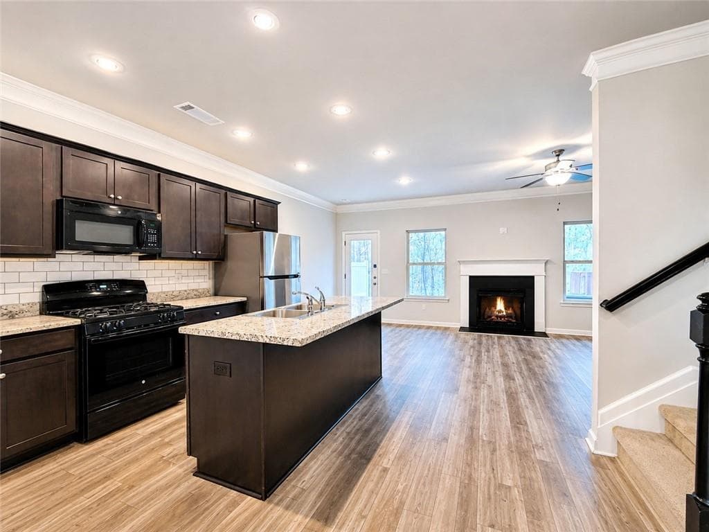3 bedroom, 3 bathroom, 1,494 sq ft townhouse for rent at 349 Turtle Creek Drive, Winder, GA 30680 for $1,750 a month — photo 3