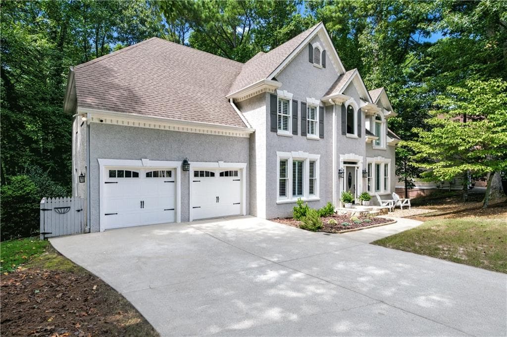 5 bedroom, 5 bathroom, 4,247 sq ft single family residence for sale at 1053 Longwood Drive, Woodstock, GA 30189 — photo 2