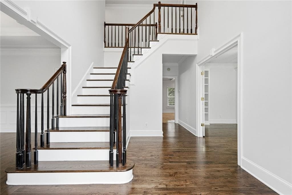 5 bedroom, 4 bathroom, 3,801 sq ft single family residence for sale at 28 Saint Ives Way, Winder, GA 30680 — photo 4