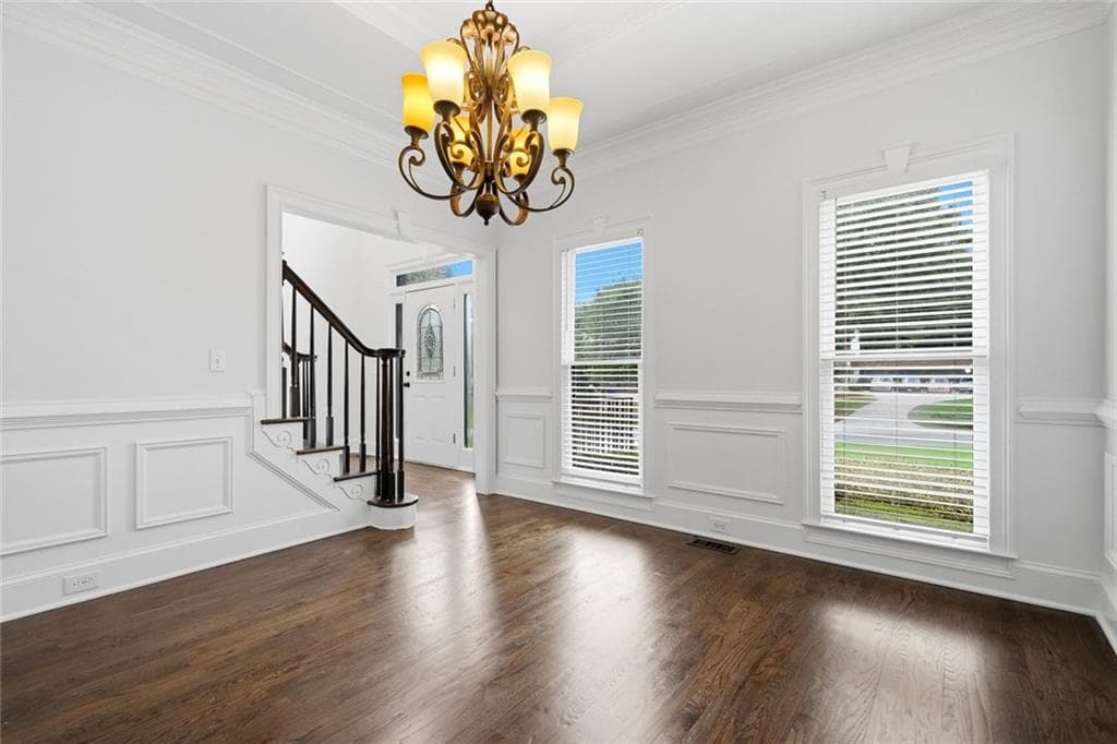 5 bedroom, 4 bathroom, 3,801 sq ft single family residence for sale at 28 Saint Ives Way, Winder, GA 30680 — photo 5