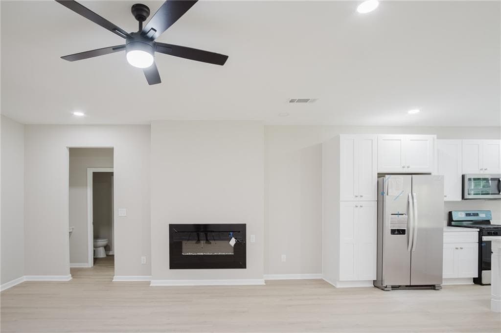 4 bedroom, 3 bathroom, 2,400 sq ft single family residence for sale at 35 Guthrie Place, Stockbridge, GA 30281 — photo 6