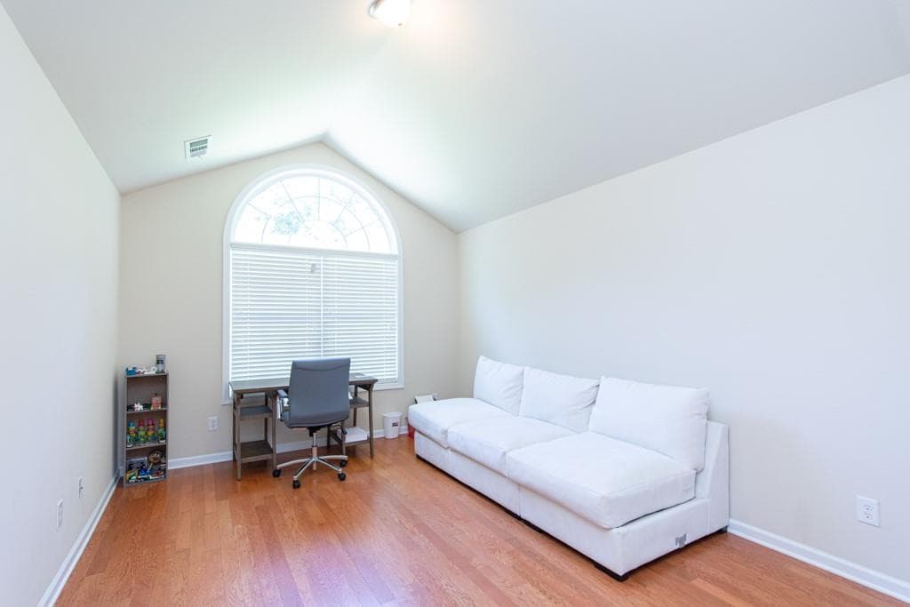 4 bedroom, 3 bathroom, 2,653 sq ft single family residence for rent at 4556 White Horse, Braselton, GA 30517 for $2,495 a month — photo 10