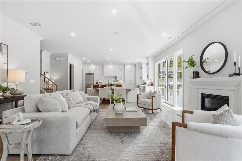6 bedroom, 7 bathroom, 4,495 sq ft single family residence for sale at 1585 S PONCE DE LEON Avenue NE, Unit #13, Atlanta, GA 30307 — photo 5