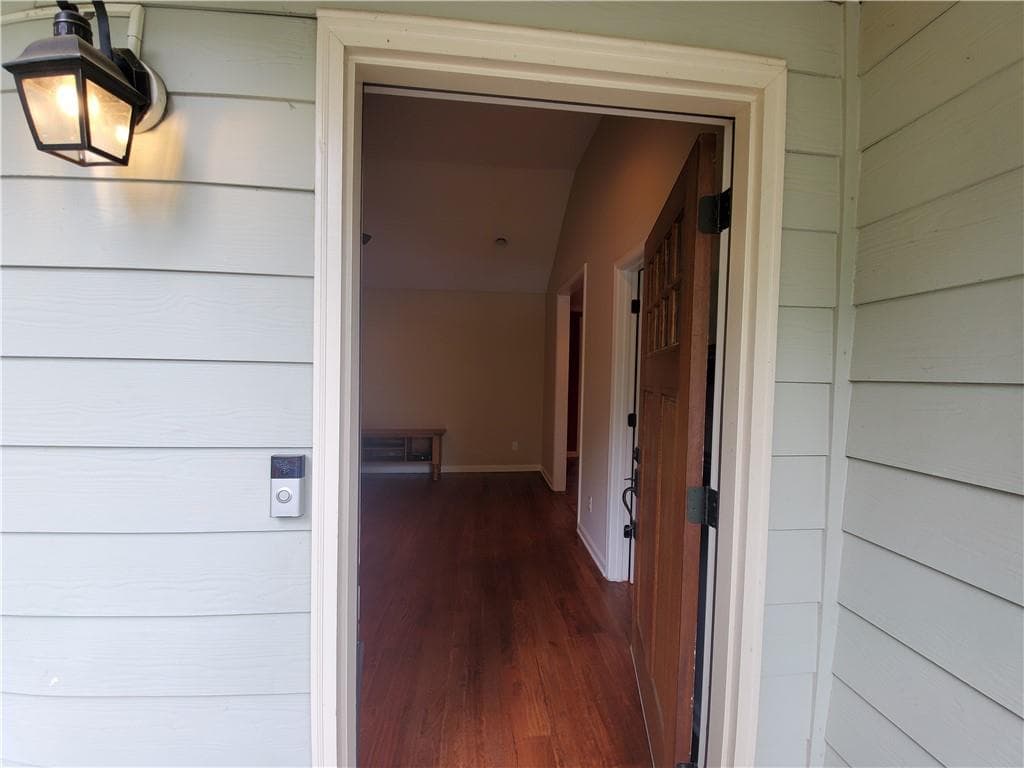 3 bedroom, 2 bathroom, 1,526 sq ft single family residence for rent at 2178 Ridgedale Road, Atlanta, GA 30317 for $2,895 a month — photo 3