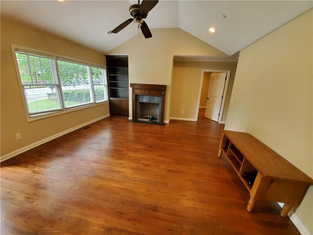3 bedroom, 2 bathroom, 1,526 sq ft single family residence for rent at 2178 Ridgedale Road, Atlanta, GA 30317 for $2,895 a month — photo 4