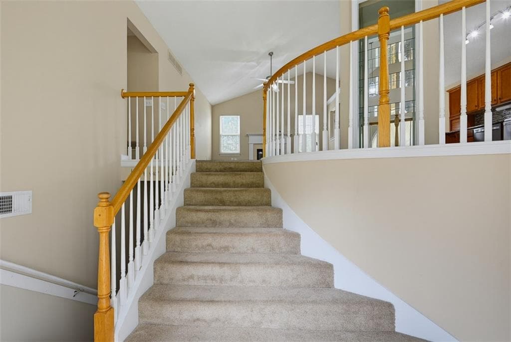 4 bedroom, 3 bathroom, 2,932 sq ft single family residence for sale at 168 Oakview Drive, Dallas, GA 30157 — photo 7