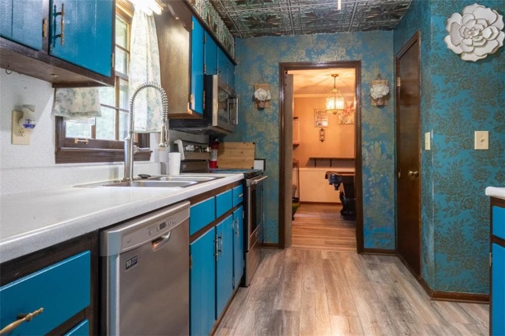 4 bedroom, 2 bathroom, 1,774 sq ft single family residence for sale at 2911 Happy Hollow Drive, Conyers, GA 30094 — photo 7