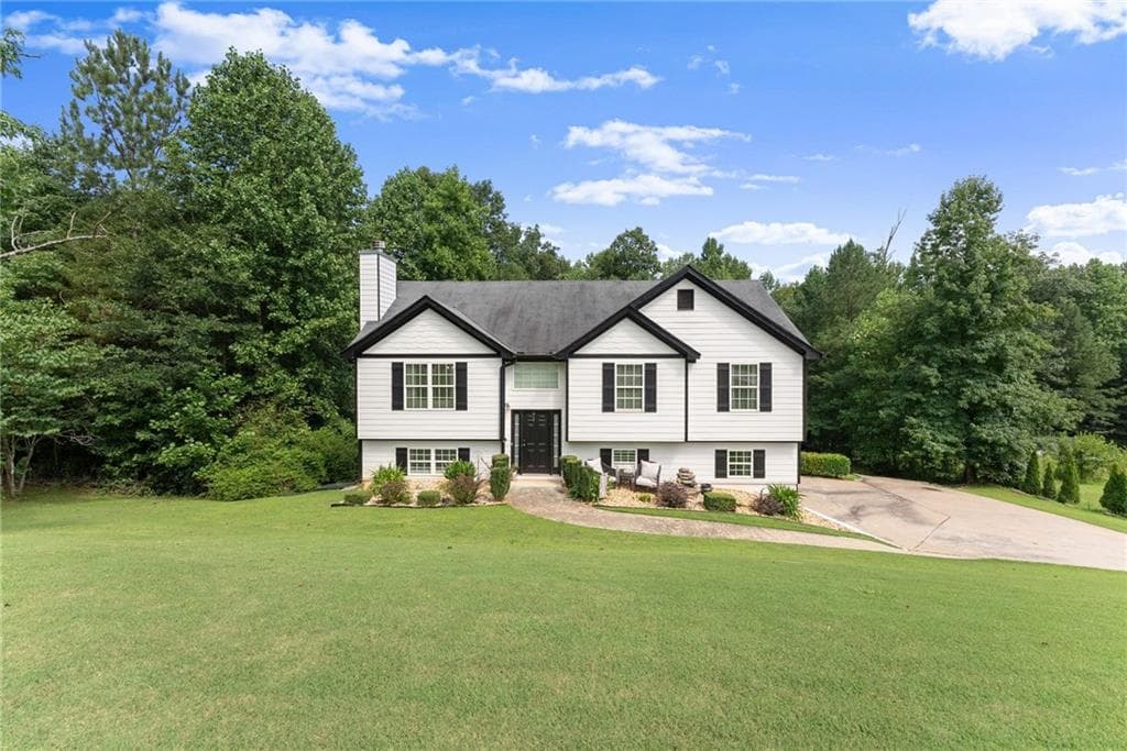4 bedroom, 3 bathroom, 1,189 sq ft single family residence for sale at 2786 Summer Creek Drive, Gainesville, GA 30507 — photo 5