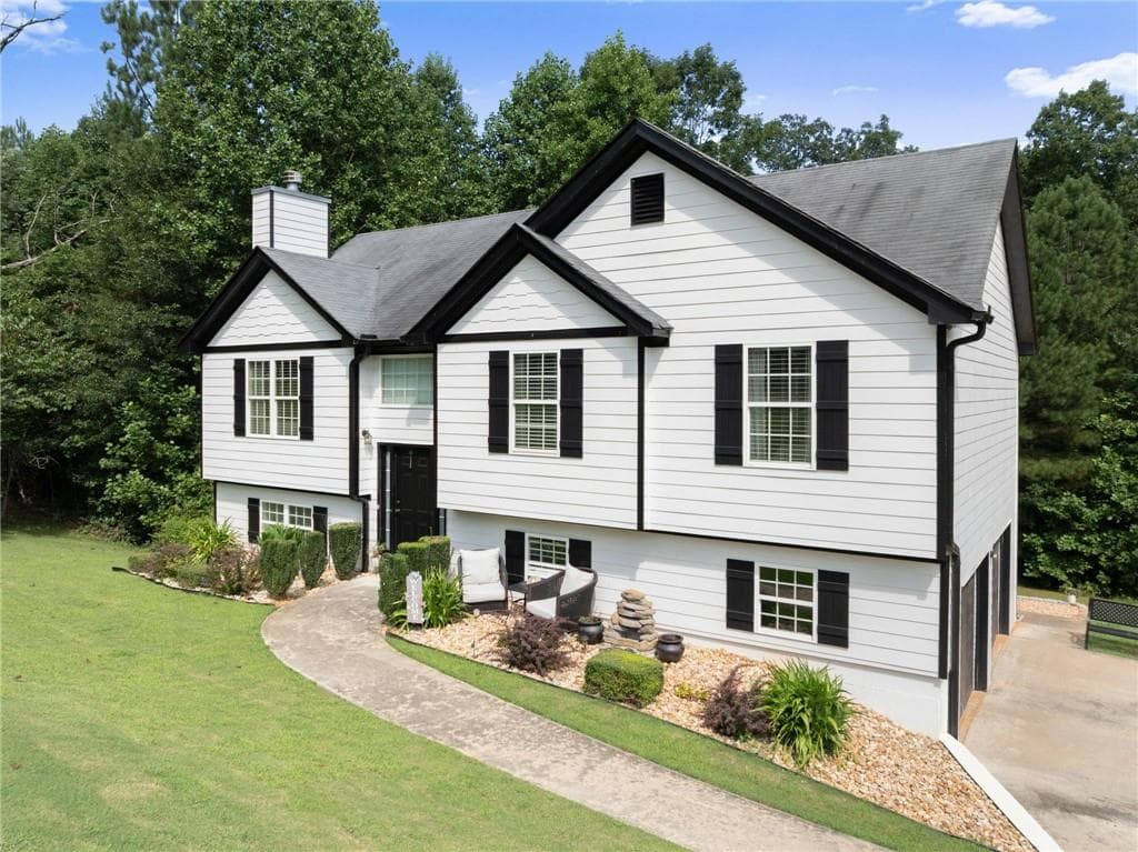 4 bedroom, 3 bathroom, 1,189 sq ft single family residence for sale at 2786 Summer Creek Drive, Gainesville, GA 30507 — photo 6