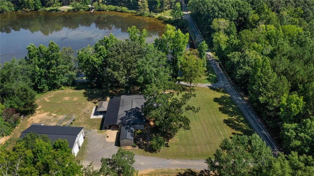 4 bedroom, 2 bathroom, 2,188 sq ft single family residence for sale at 150 Beard Lake Road, Rome, GA 30161 — photo 9