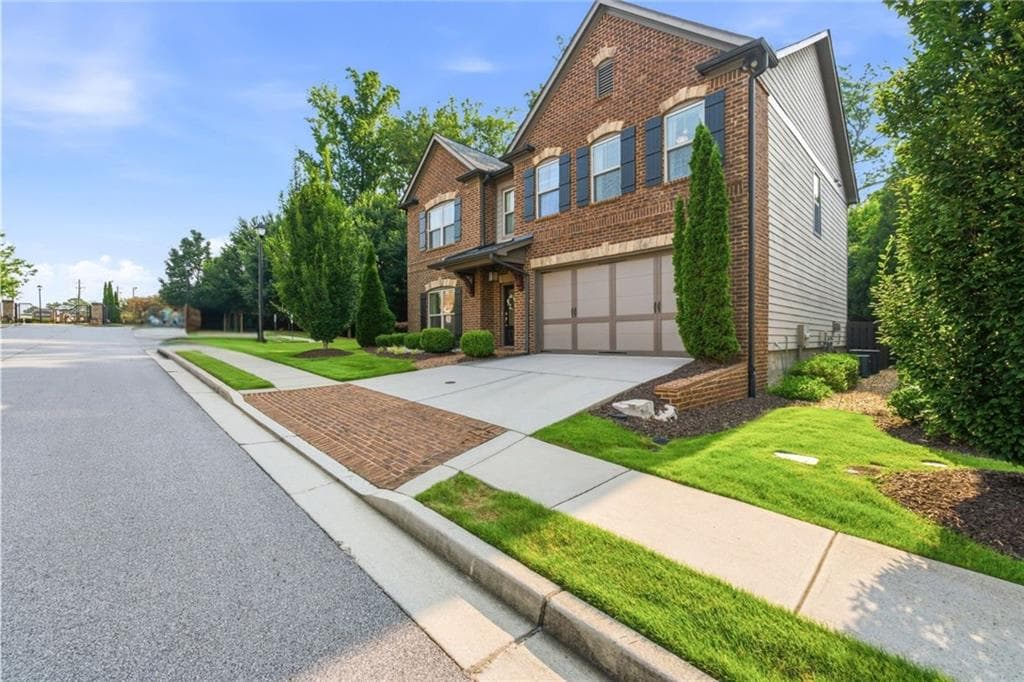 4 bedroom, 4 bathroom, 2,806 sq ft single family residence under contract at 1901 Weston Lane, Tucker, GA 30084 — photo 2