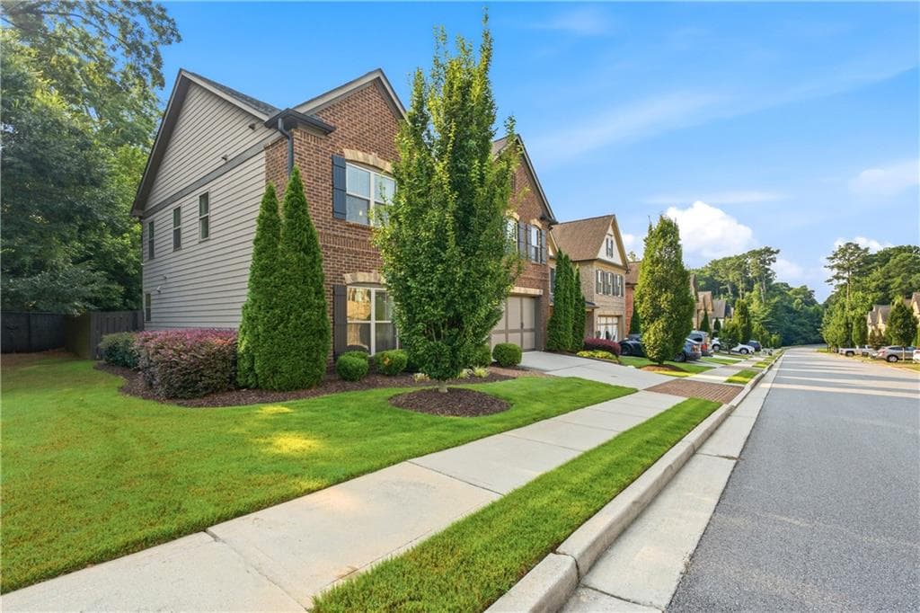 4 bedroom, 4 bathroom, 2,806 sq ft single family residence under contract at 1901 Weston Lane, Tucker, GA 30084 — photo 3