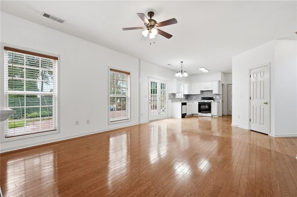 4 bedroom, 3 bathroom, 1,854 sq ft single family residence under contract at 485 Clairidge Lane, Lawrenceville, GA 30046 — photo 9