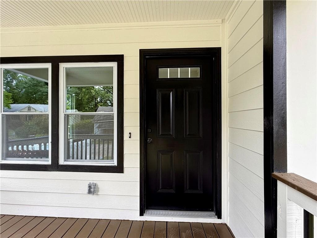 2 bedroom, 2 bathroom, 936 sq ft single family residence under contract at 522 Spring Street, Carrollton, GA 30117 — photo 4