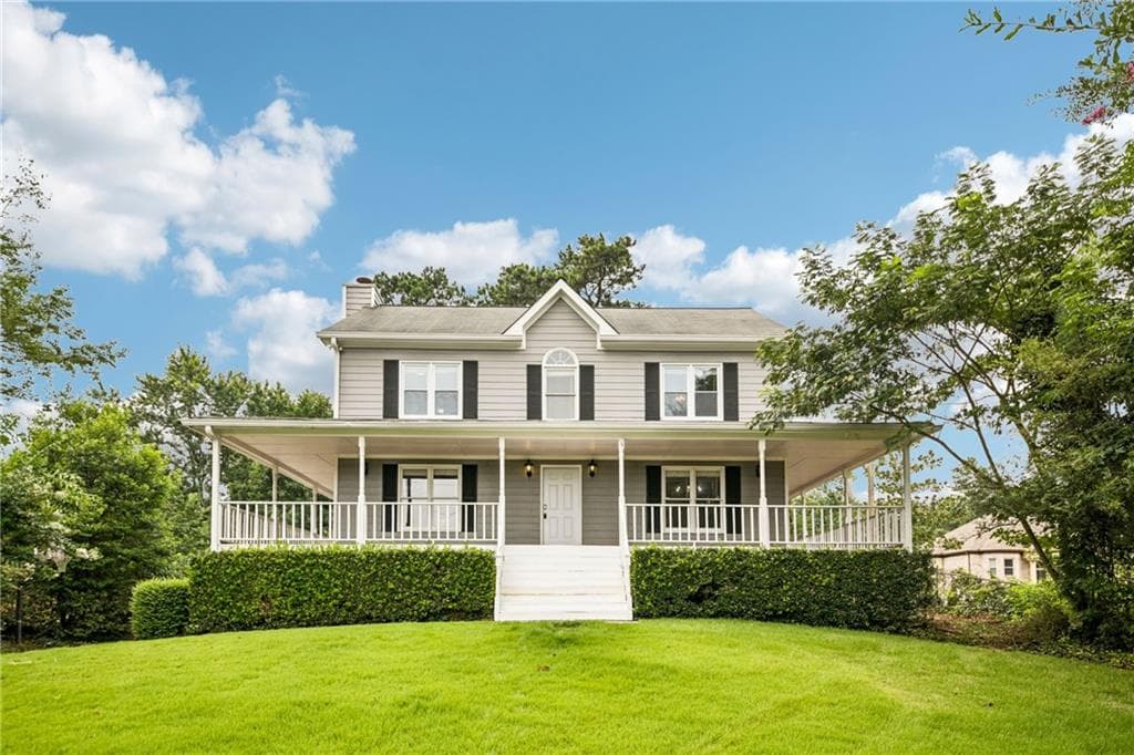 4 bedroom, 3 bathroom, 2,404 sq ft single family residence for sale at 2321 Murdock Road, Marietta, GA 30062 — photo 1 of 31