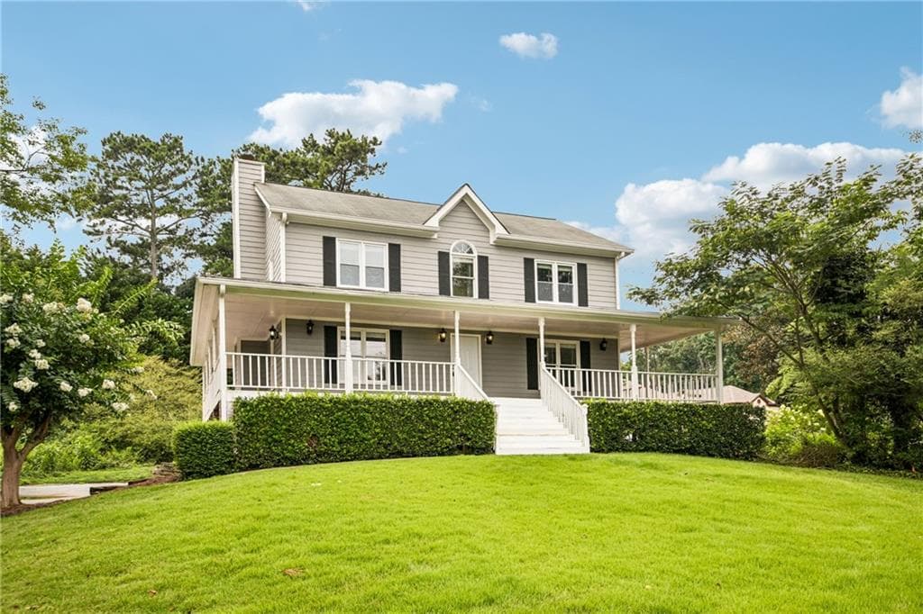 4 bedroom, 3 bathroom, 2,404 sq ft single family residence for sale at 2321 Murdock Road, Marietta, GA 30062 — photo 8