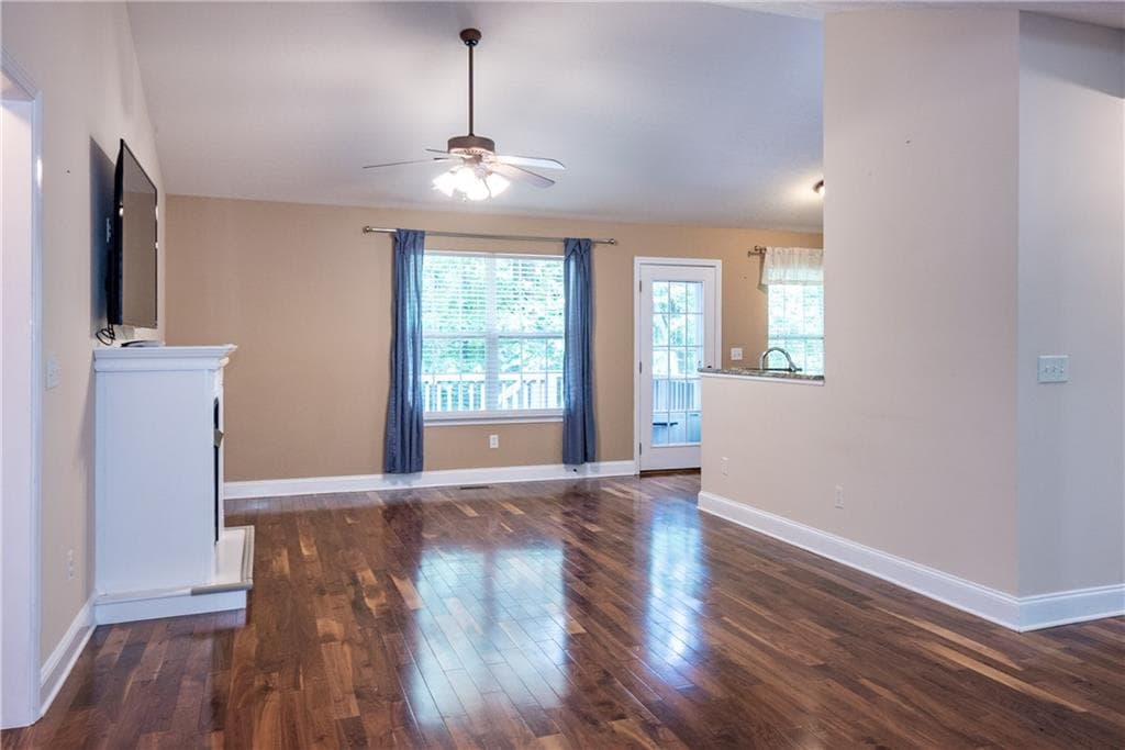 3 bedroom, 2 bathroom, 1,288 sq ft single family residence under contract at 1218 Roundtop Road, Ellijay, GA 30540 — photo 8