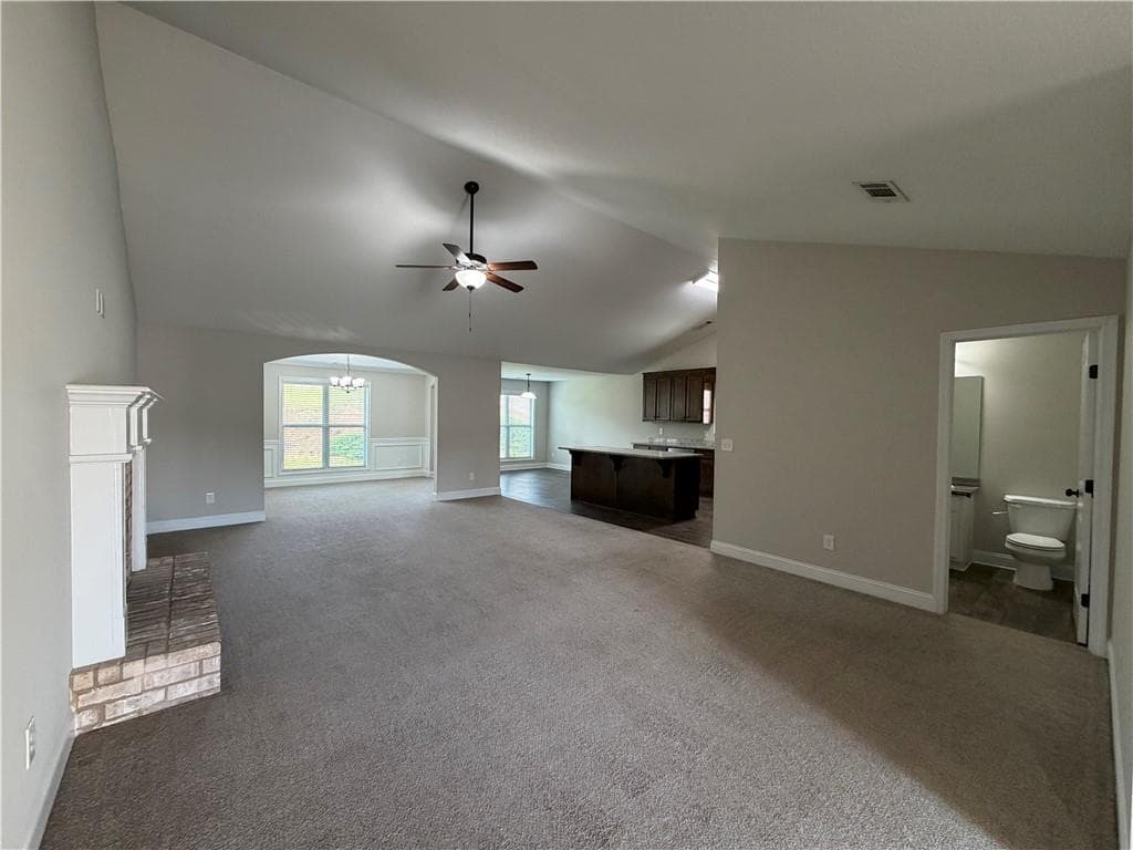 4 bedroom, 3 bathroom, 2,250 sq ft single family residence for rent at 624 River Mist Circle, Jefferson, GA 30549 for $2,200 a month — photo 3