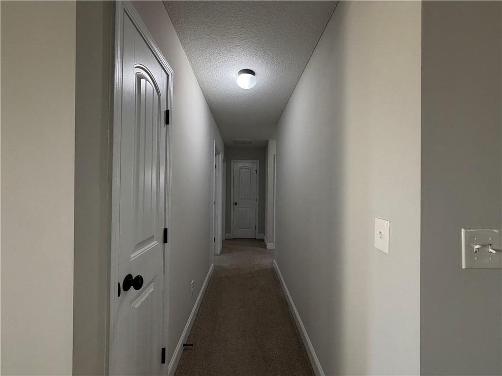 4 bedroom, 3 bathroom, 2,250 sq ft single family residence for rent at 624 River Mist Circle, Jefferson, GA 30549 for $2,200 a month — photo 10