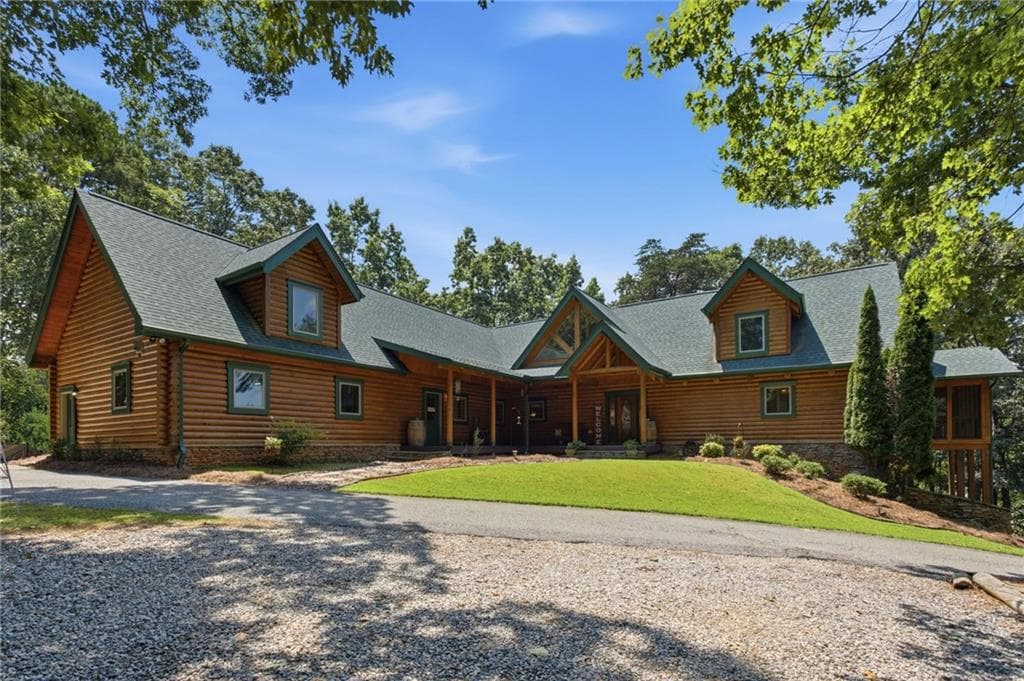 4 bedroom, 2 bathroom, 3,530 sq ft single family residence for sale at 302 Bumpy Trail, Dawsonville, GA 30534 — photo 2