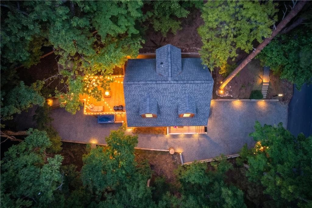 2 bedroom, 2 bathroom, 1,120 sq ft single family residence for sale at 747 Mountain Oak Road, Ellijay, GA 30536 — photo 2