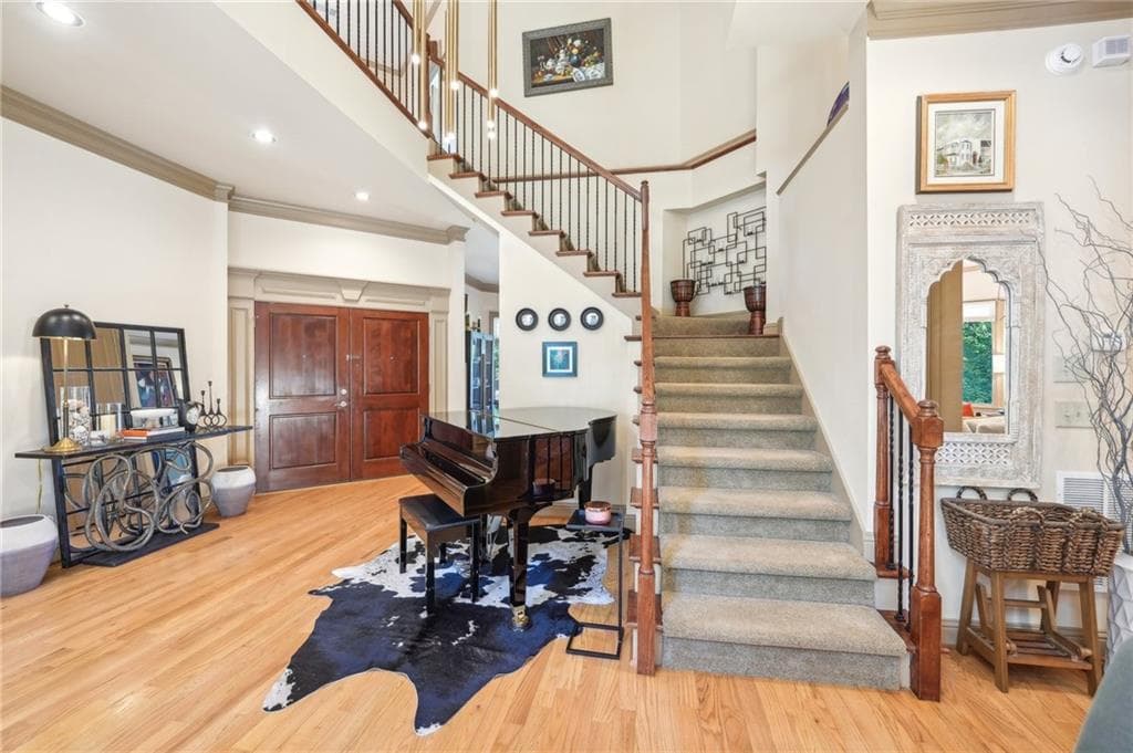4 bedroom, 4 bathroom, 4,750 sq ft single family residence for sale at 4162 Cumberland Point Drive, Gainesville, GA 30504 — photo 9