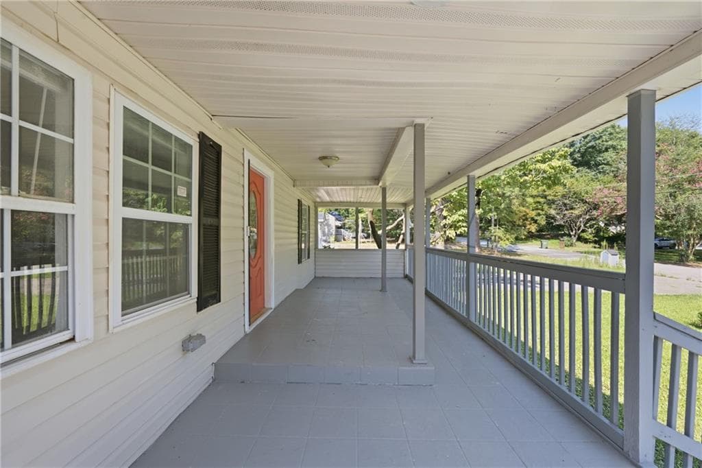 3 bedroom, 2 bathroom, 1,350 sq ft single family residence for rent at 3024 Grand Avenue, Atlanta, GA 30315 for $2,000 a month — photo 3