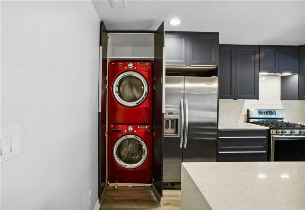 3 bedroom, 2 bathroom condominium for rent at 4266 Roswell Road G4, Atlanta, GA 30342 for $2,500 a month — photo 6