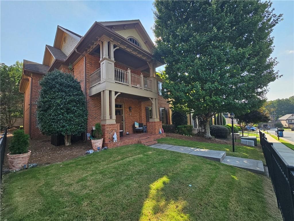 4 bedroom, 4 bathroom, 3,644 sq ft single family residence for rent at 10924 Waters Road, Alpharetta, GA 30022 for $4,100 a month
