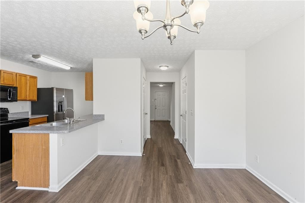 3 bedroom, 3 bathroom, 1,444 sq ft townhouse for sale at 1318 Revelstoke Cove, Riverdale, GA 30296 — photo 10