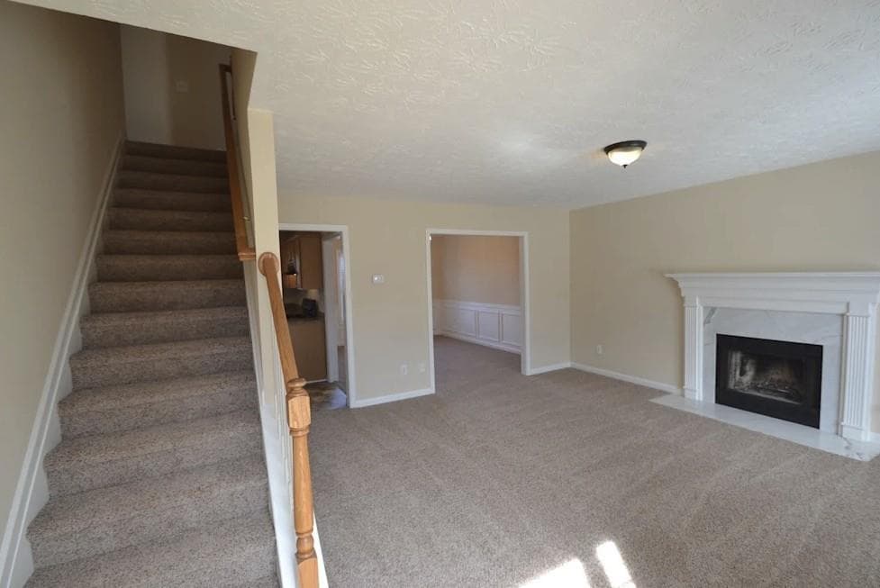 4 bedroom, 3 bathroom, 2,340 sq ft single family residence for sale at 1568 Pulaski Court, Suwanee, GA 30024 — photo 5